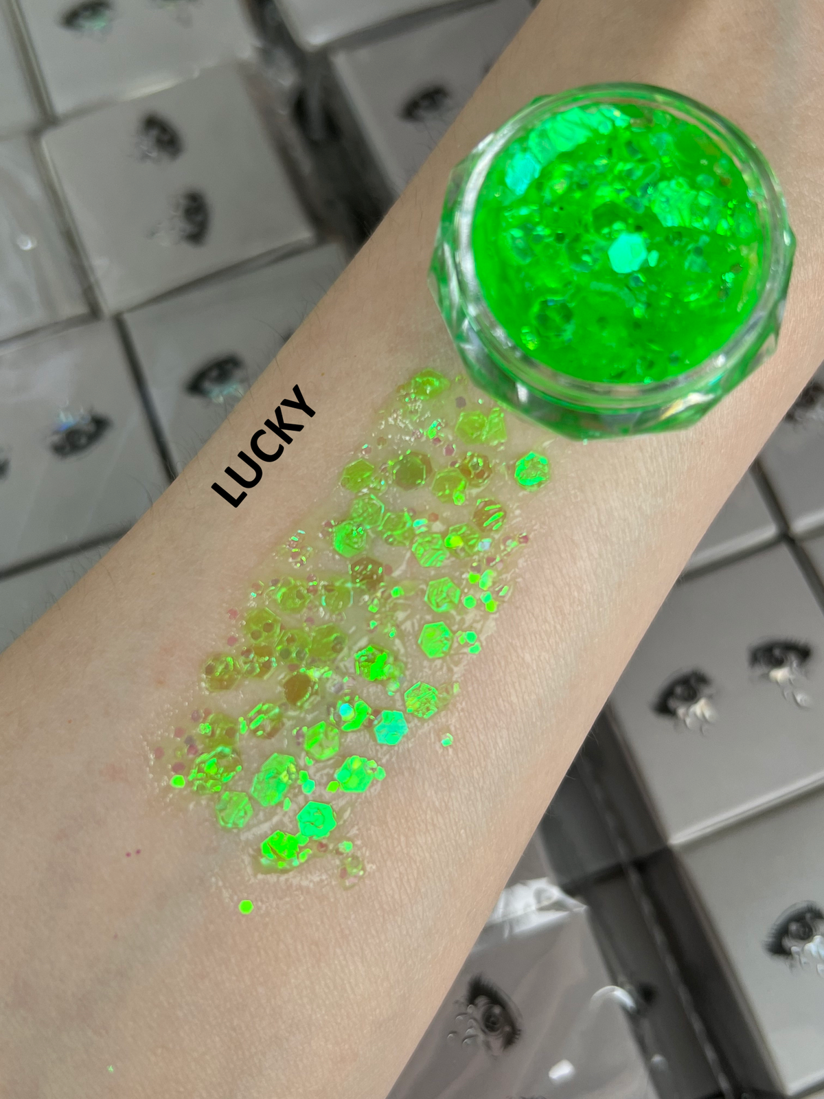 Gel Glitter Tears